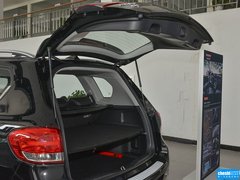 2015款 1.5T 手动 两驱尊贵型 5座