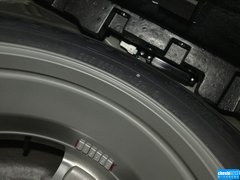 2015款 1.5T 手动 两驱尊贵型 5座