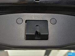 2015款 1.5T 手动 两驱尊贵型 5座