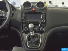 2015款 1.5T 手动 两驱尊贵型 5座