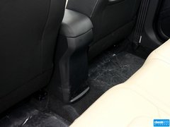 2015款 1.6L 自动 乐趣型
