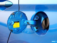 2015款 1.6L 自动 乐趣型