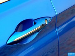 2015款 1.6L 自动 乐趣型
