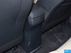 2015款 1.6L 自动 乐趣型
