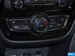 2015款 1.6L 自动 乐趣型