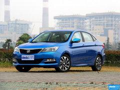 2015款 1.6L 自动 乐趣型