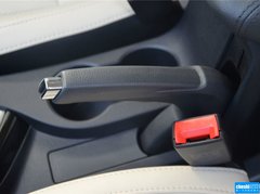 2015款 1.6L 自动 乐享型