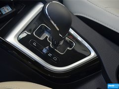 2015款 1.6L 自动 乐享型
