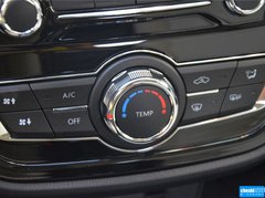 2015款 1.6L 自动 乐享型