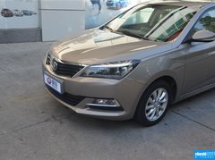 2015款 1.6L 自动 乐享型
