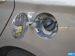 2015款 1.6L 自动 乐享型