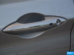 2015款 1.6L 自动 乐享型