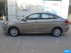 2015款 1.6L 自动 乐享型