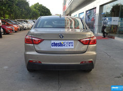 2015款 1.6L 自动 乐享型