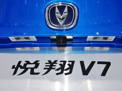 2015款 1.6L 自动 乐动型