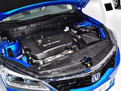2015款 1.6L 自动 乐动型