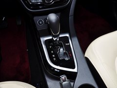 2015款 1.6L 自动 乐动型