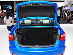 2015款 1.6L 自动 乐动型