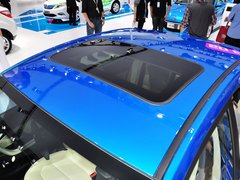 2015款 1.6L 自动 乐动型