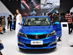 2015款 1.6L 自动 乐动型