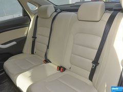 2015款 1.6L 自动 乐动型