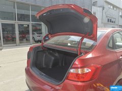 2015款 1.6L 自动 乐动型