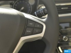 2015款 1.6L 自动 乐动型