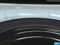 2015款 1.6L 自动 乐动型