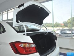 2015款 1.6L 自动 乐动型