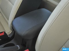 2015款 1.6L 自动 乐动型