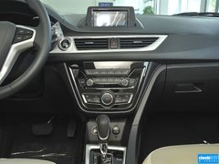 2015款 1.6L 自动 乐动型