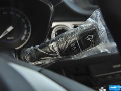 2015款 1.6L 自动 乐动型