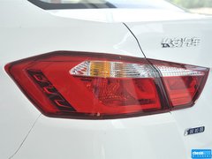 2015款 1.6L 自动 乐动型