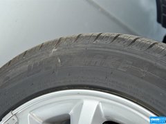 2015款 1.6L 自动 乐动型
