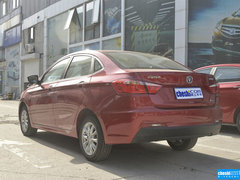 2015款 1.6L 自动 乐动型