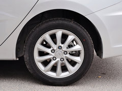 2015款 1.6L 手动 乐享型