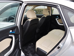 2015款 1.6L 手动 乐享型