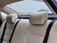 2015款 1.6L 手动 乐享型