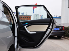 2015款 1.6L 手动 乐享型