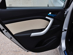 2015款 1.6L 手动 乐享型
