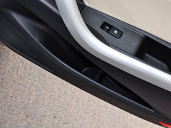 2015款 1.6L 手动 乐享型