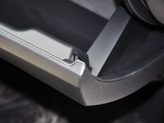 2015款 1.6L 手动 乐享型