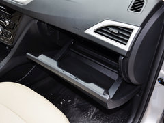 2015款 1.6L 手动 乐享型