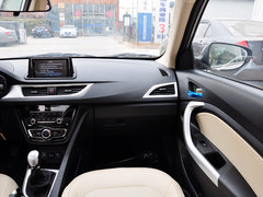 2015款 1.6L 手动 乐享型