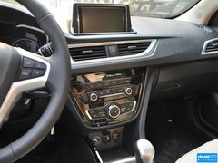 2015款 1.6L 手动 乐趣型