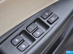 2015款 1.6L 手动 乐趣型