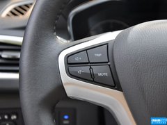 2015款 1.6L 手动 乐趣型
