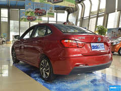 2015款 1.6L 手动 乐趣型