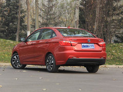 2015款 1.6L 手动 乐趣型