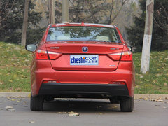 2015款 1.6L 手动 乐趣型
